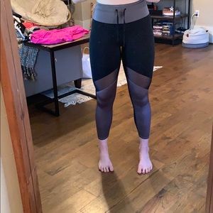 Fabletics capris
